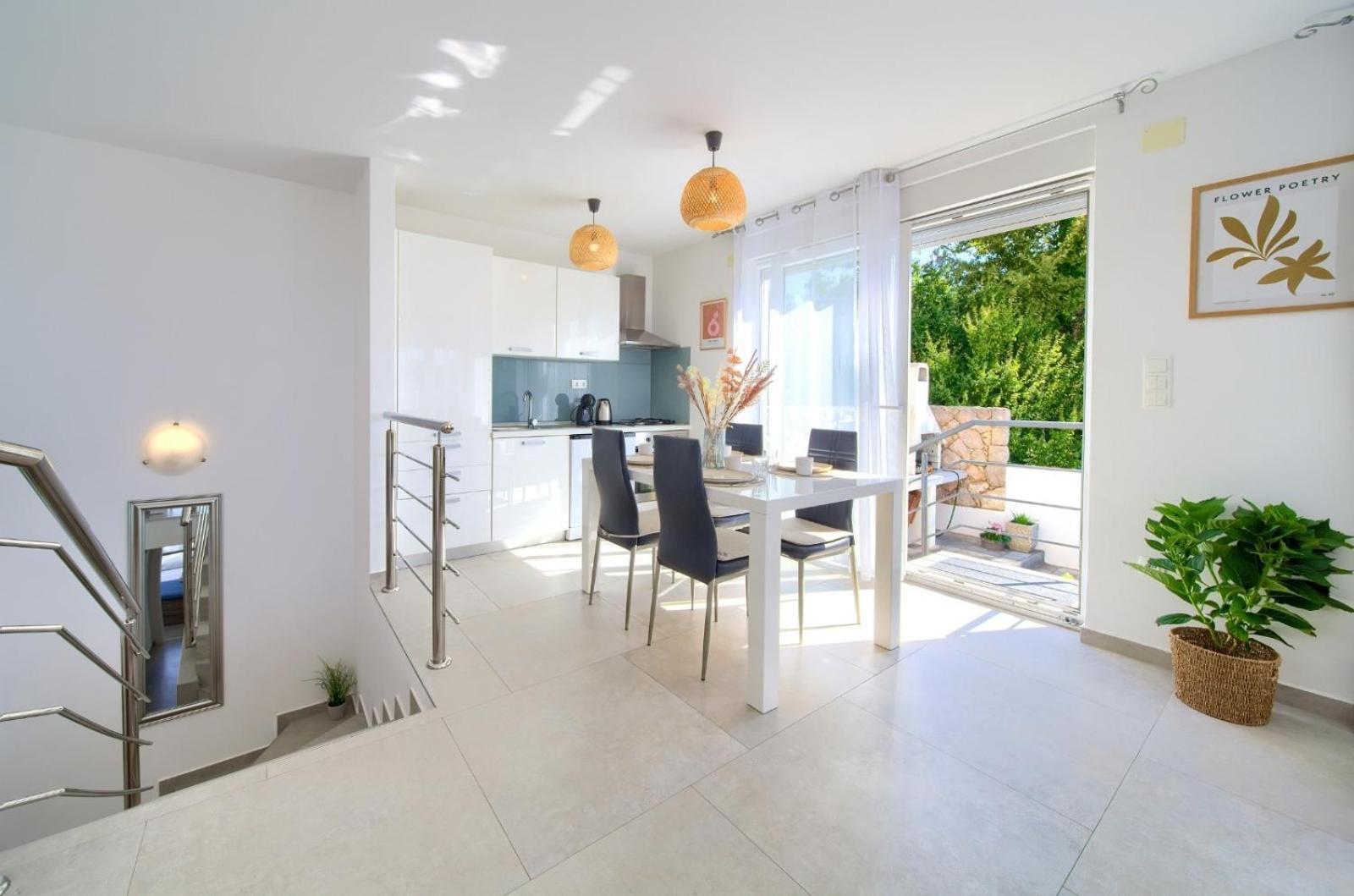 Apartment Sasso Bianco With The Private Pool Нівице Екстер'єр фото